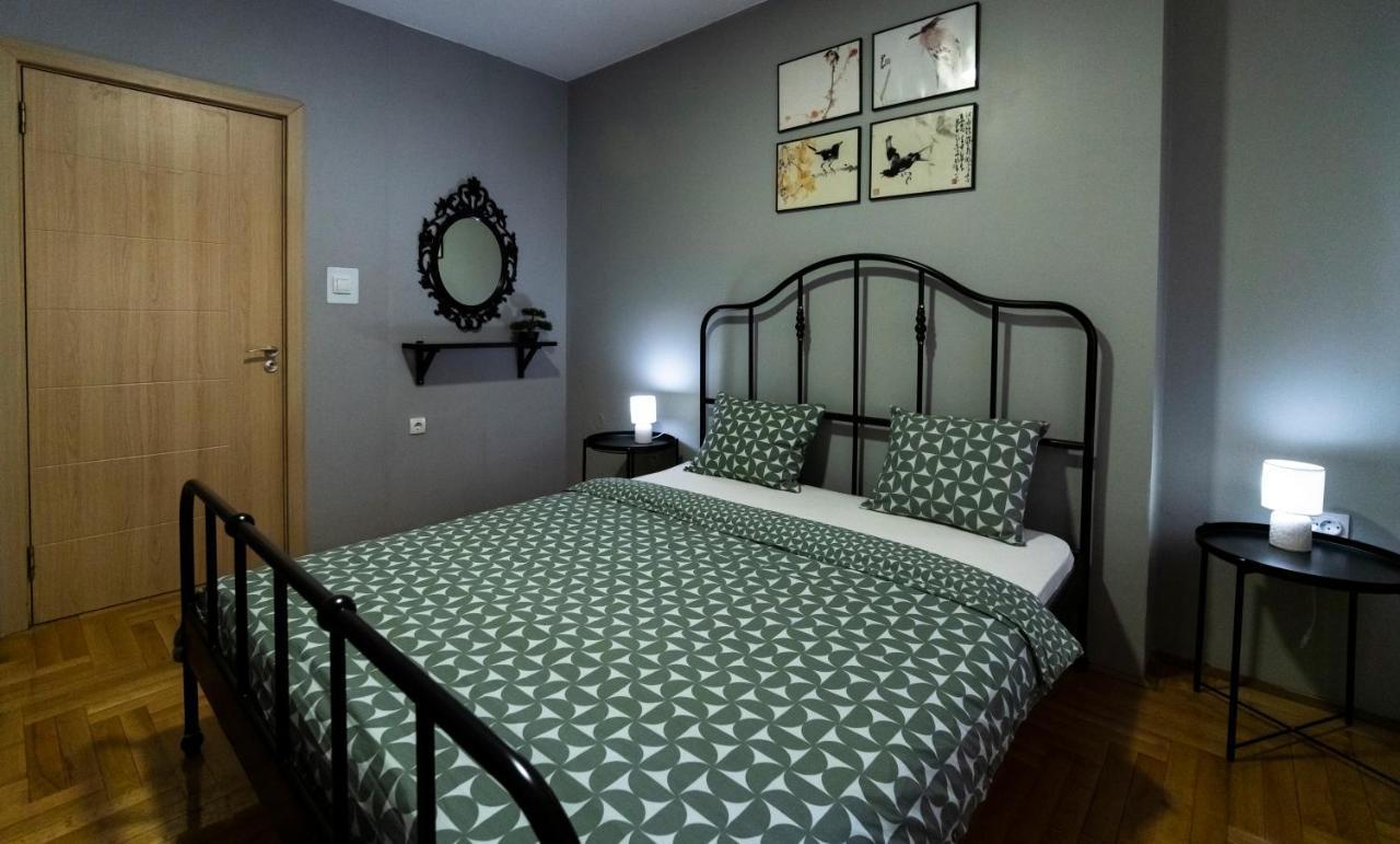 Central Fenix Apartment - Free Private Parking-Fast Wi-Fi Novi Sad Exterior photo